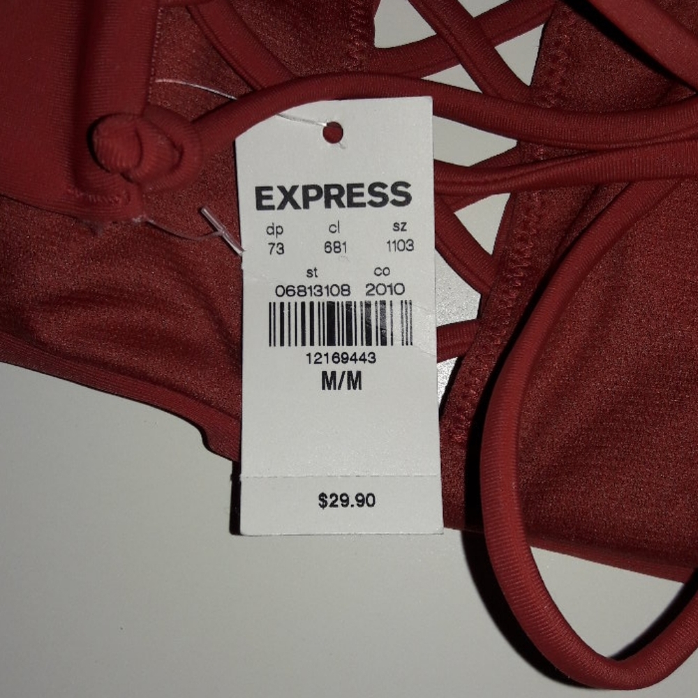 Express red top - Picture 2 of 2